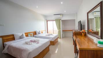 Chambre Double Supérieure | Rideaux occultants, lits pliants/supplémentaires, Wi-Fi gratuit