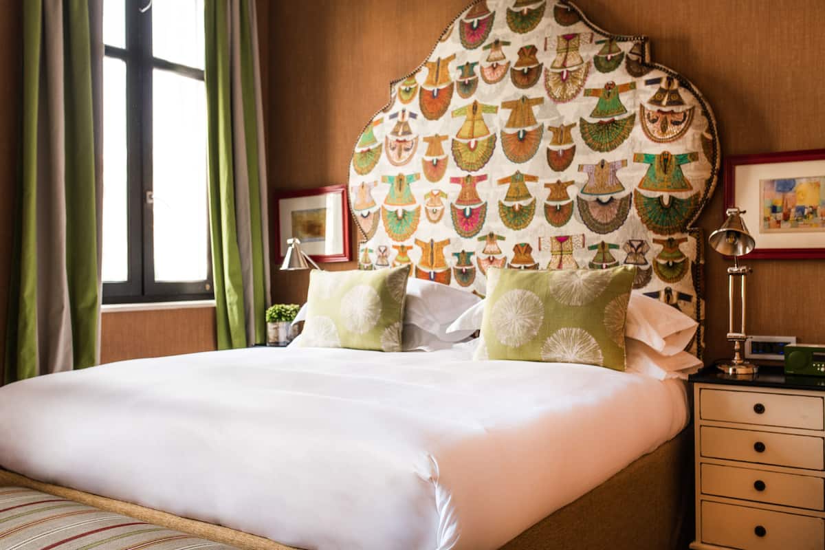 1 bedroom, premium bedding, minibar, in-room safe