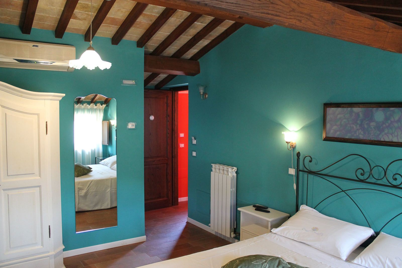 Stone House With Pool | Soundproofing, free WiFi