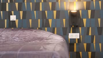 Chambre Double | Décoration personnalisée, bureau, chambres insonorisées, Wi-Fi gratuit
