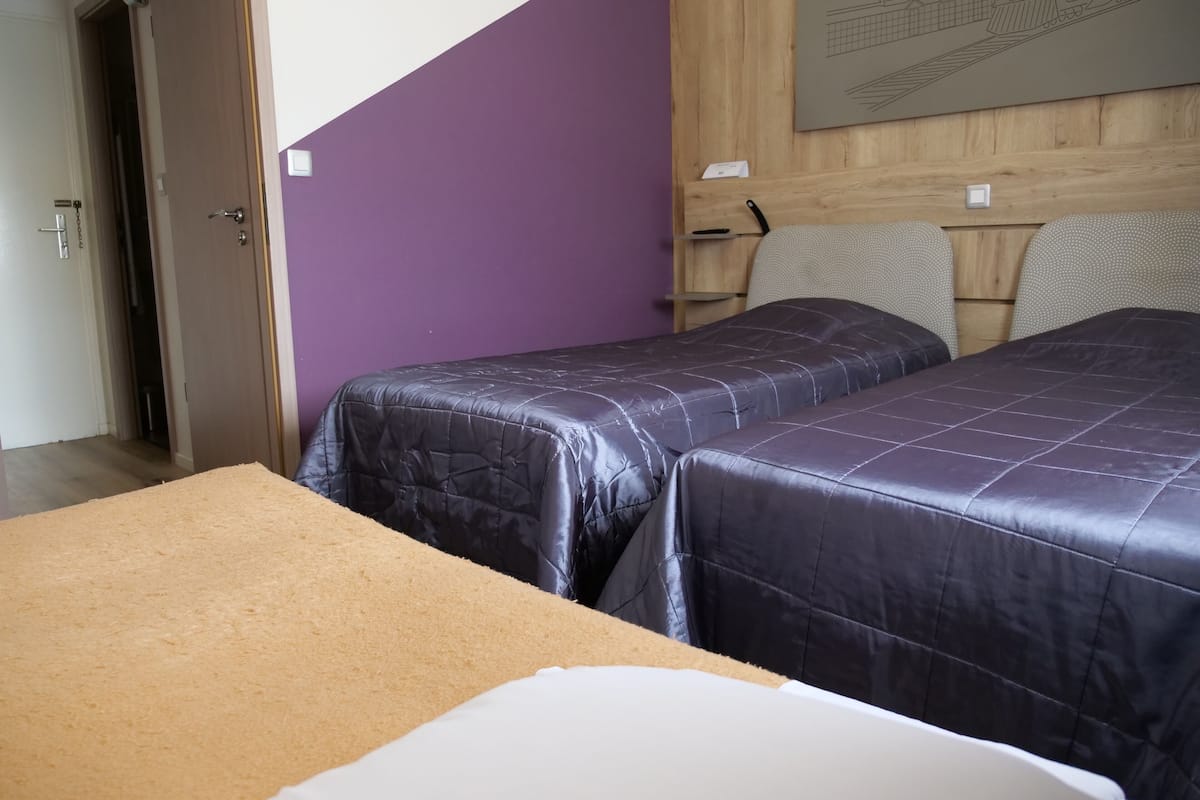 Triple Room, 3 Single Beds