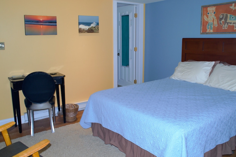 Moon Over Maine by null