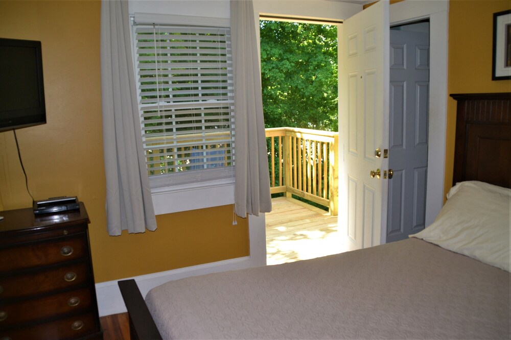 Moon Over Maine by null