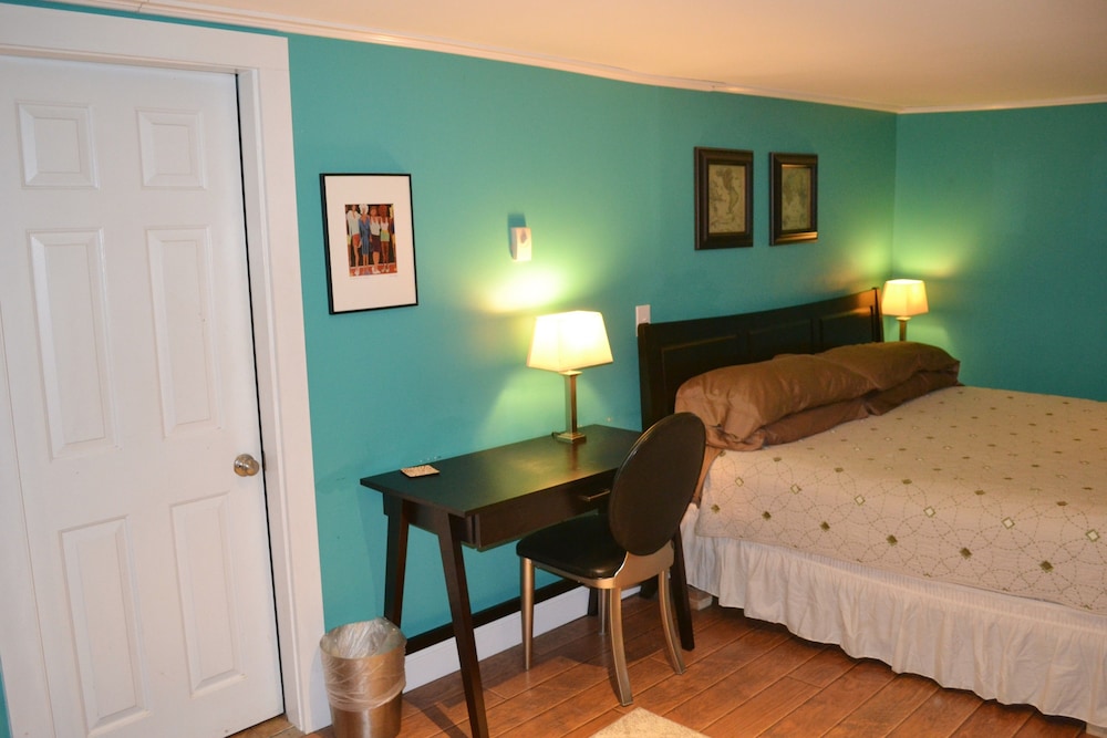 Moon Over Maine by null