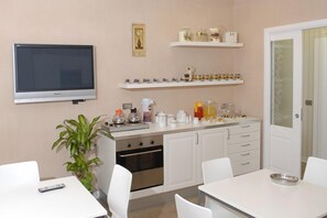 Gratis morgenmadsbuffet hver dag