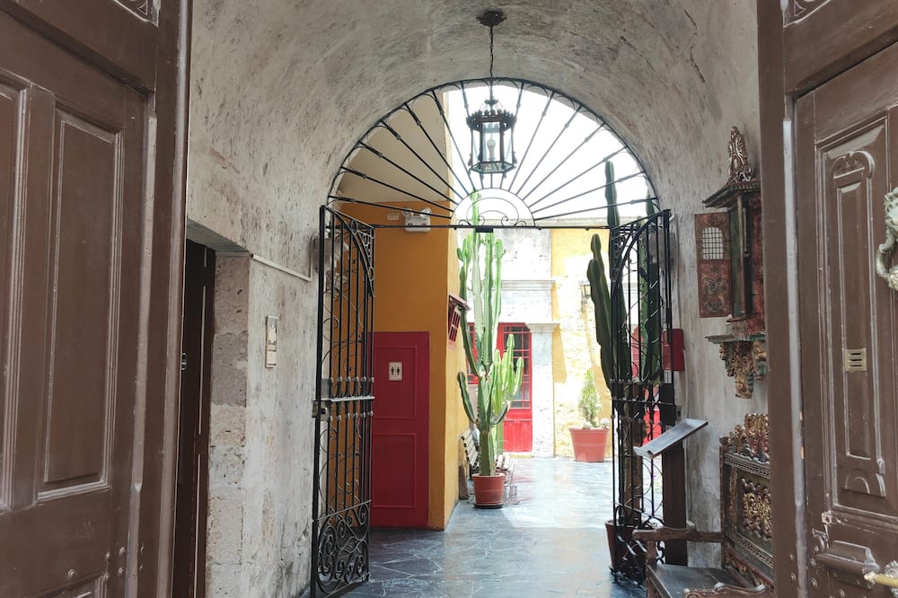 Flying Dog Hostels Arequipa