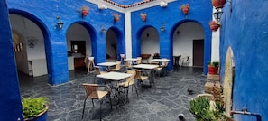 Ilmainen päivittäinen itsepalveluaamiainen