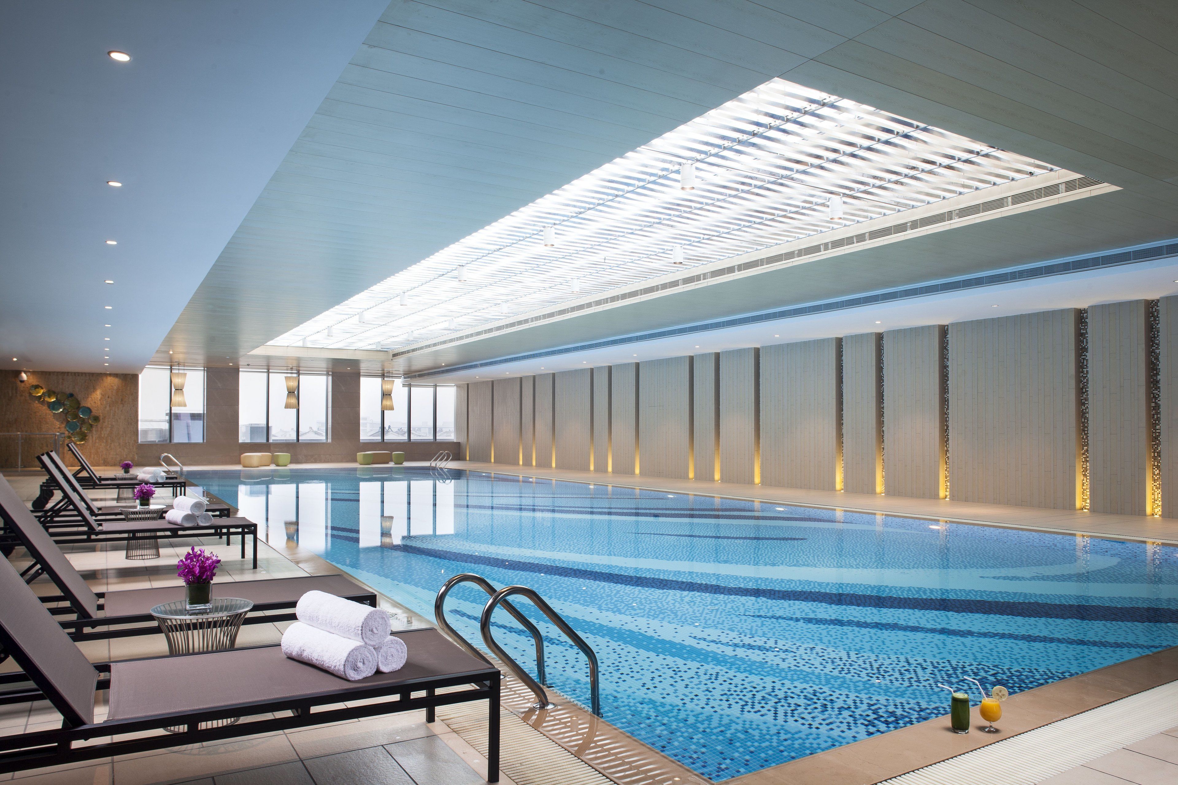 Una piscina techada