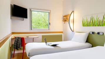 In-room safe, desk, laptop workspace, free WiFi