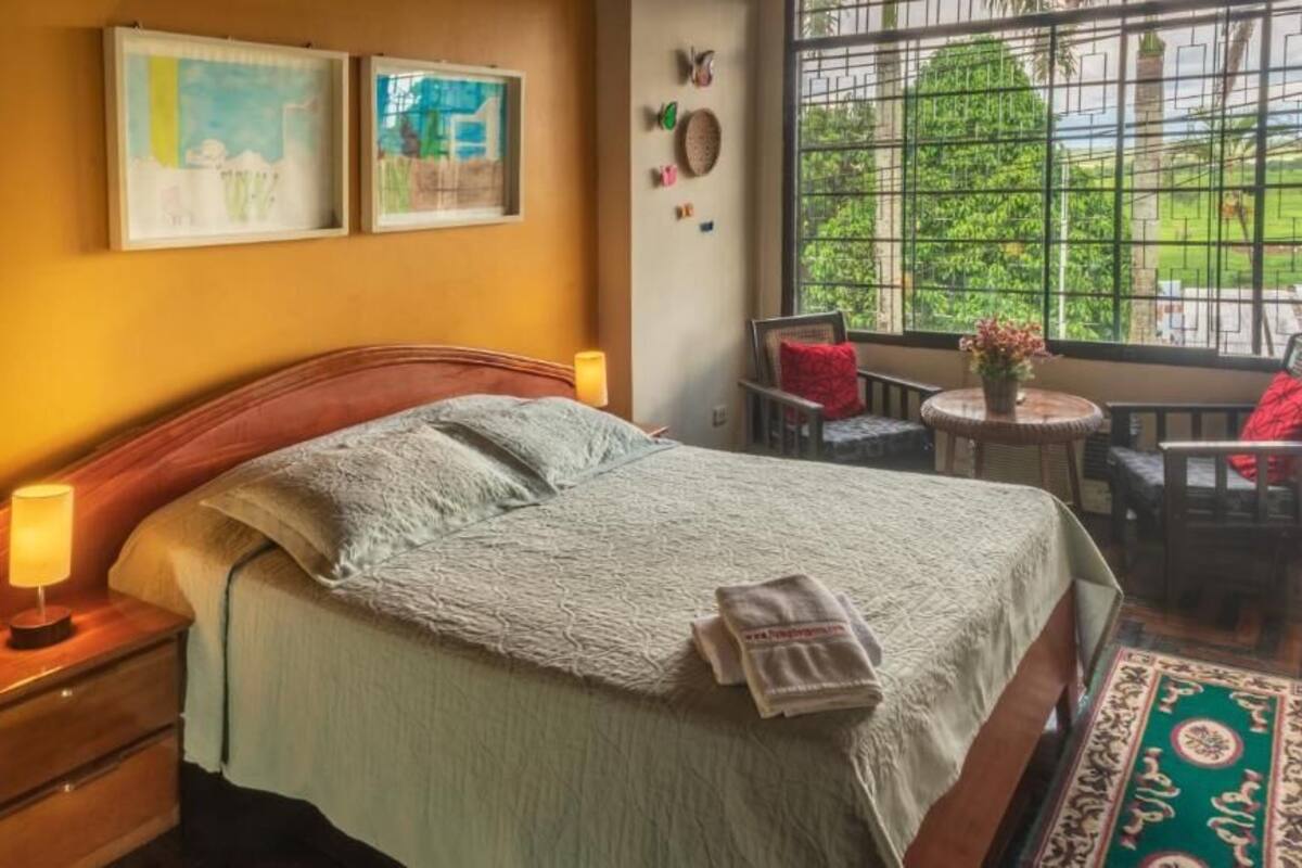 In-room safe, free WiFi, bed sheets