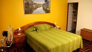 Een kluis op de kamer, gratis wifi, beddengoed