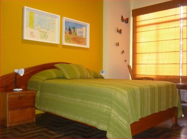 Free WiFi, bed sheets - Flying Dog Hostels Iquitos (Iquitos)