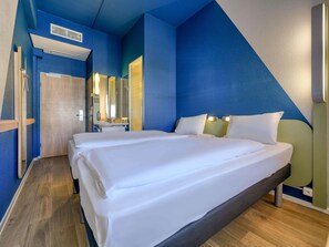 Standard Room, 2 Single Beds