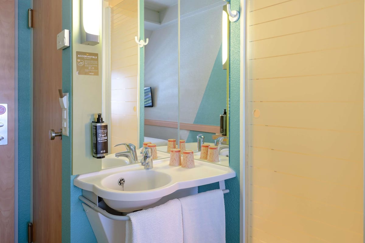 Family Twin Room, Multiple Beds | In-room safe, desk, soundproofing, free WiFi