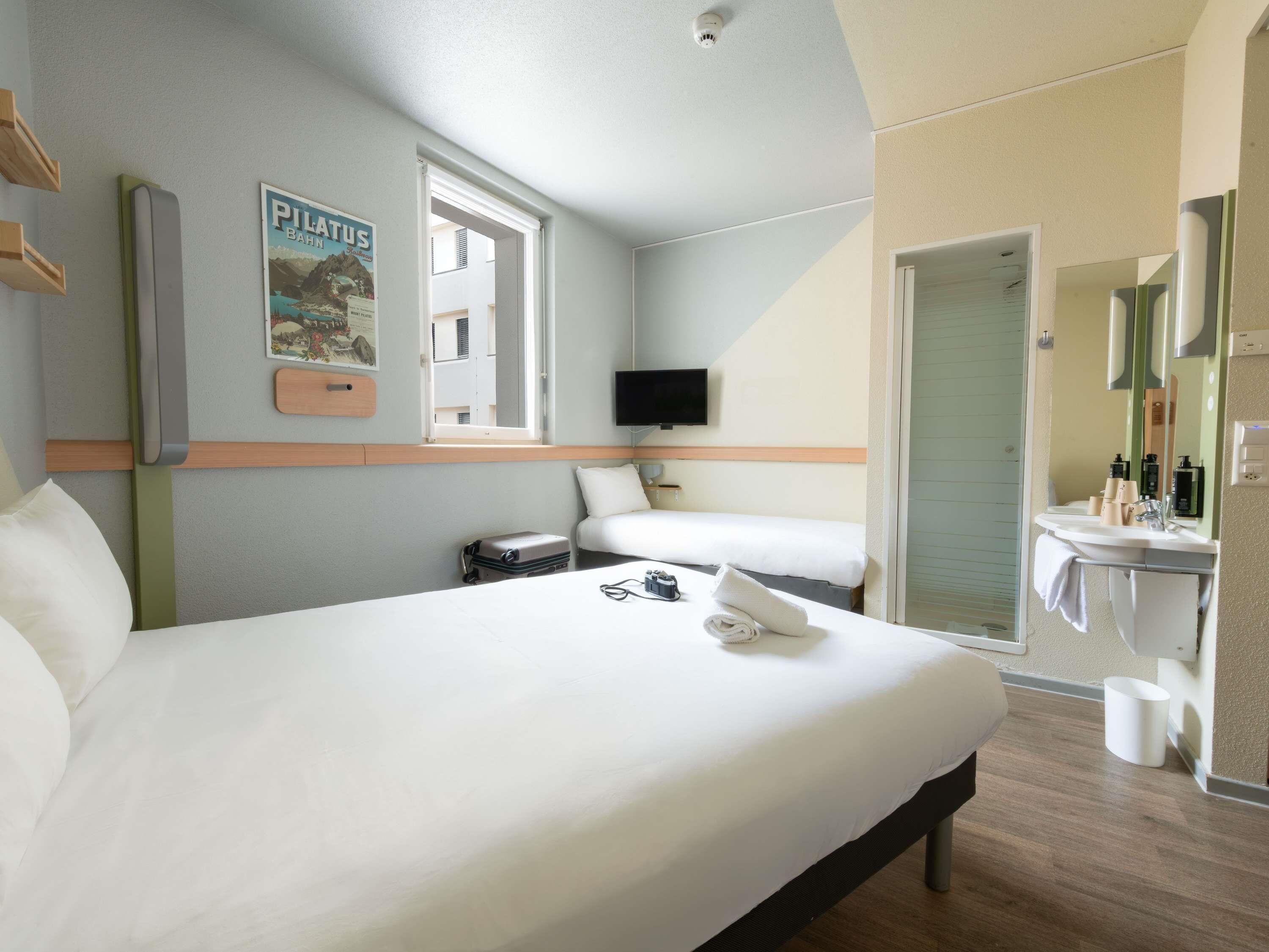 Familien-Zweibettzimmer, Mehrere Betten