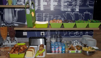 宜必思經濟里昂聖格尼斯拉瓦爾酒店