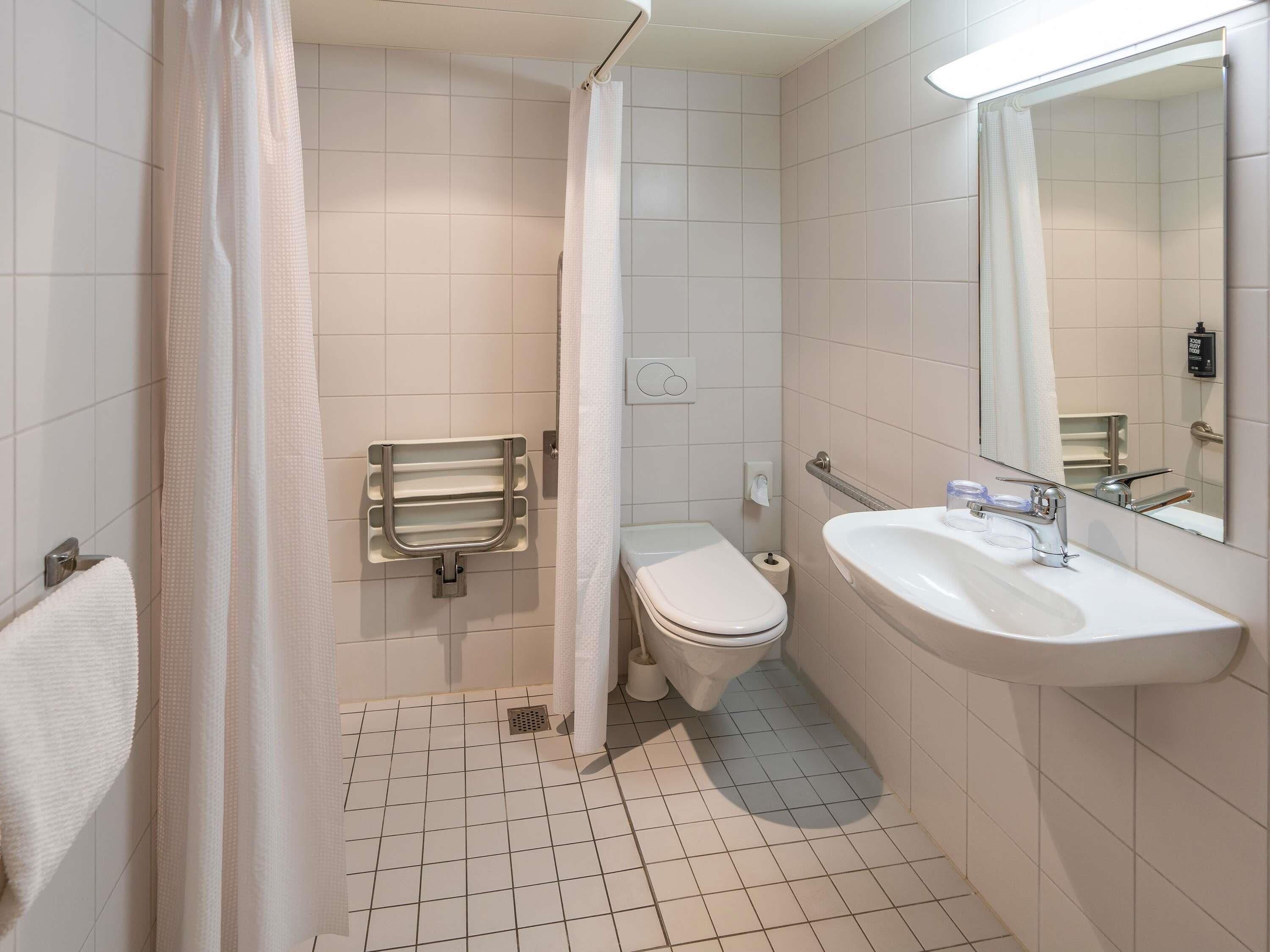 Standardzimmer, 1 Doppelbett, barrierefrei
