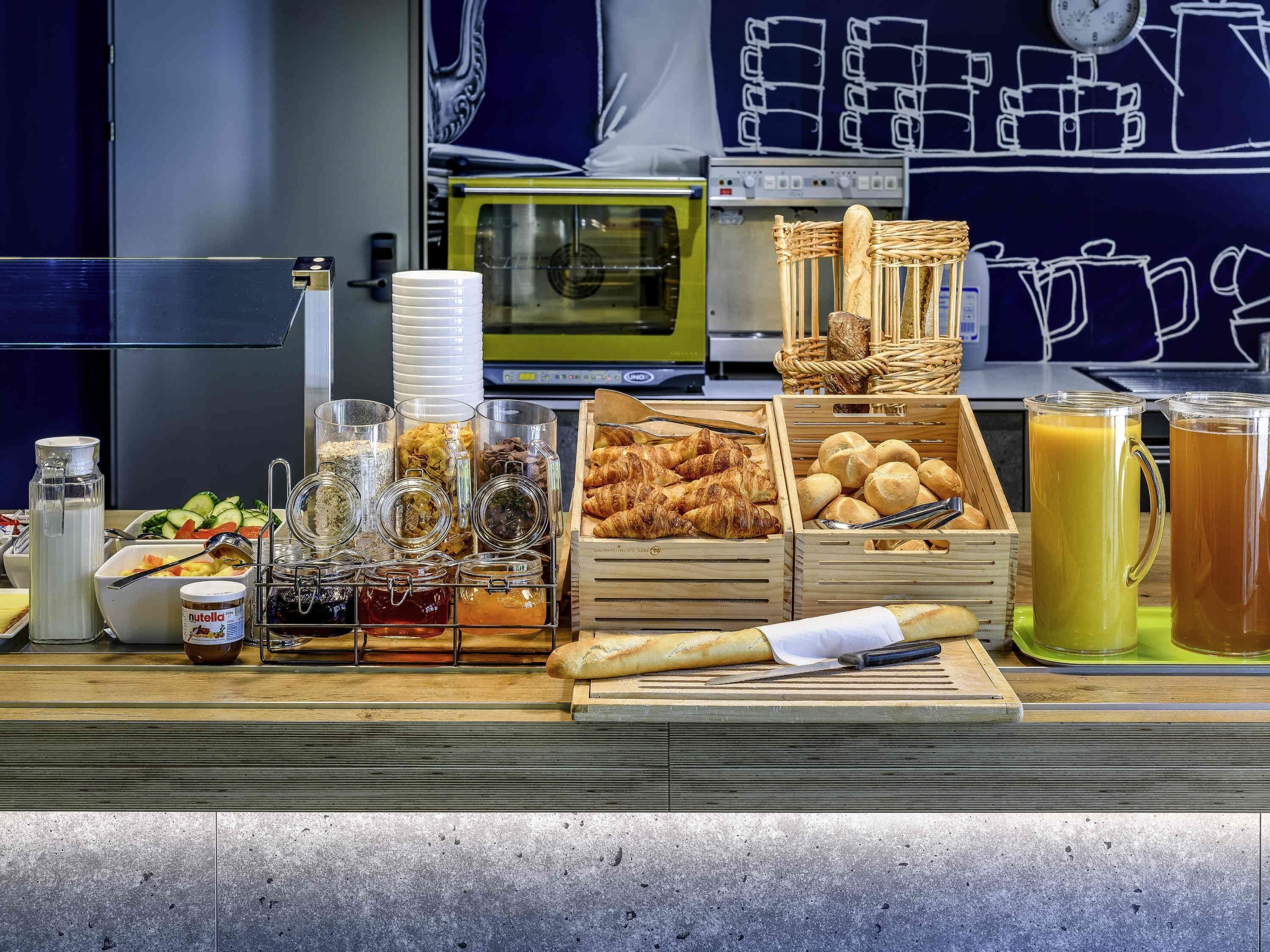 Tägliches Frühstücksbuffet gegen Gebühr