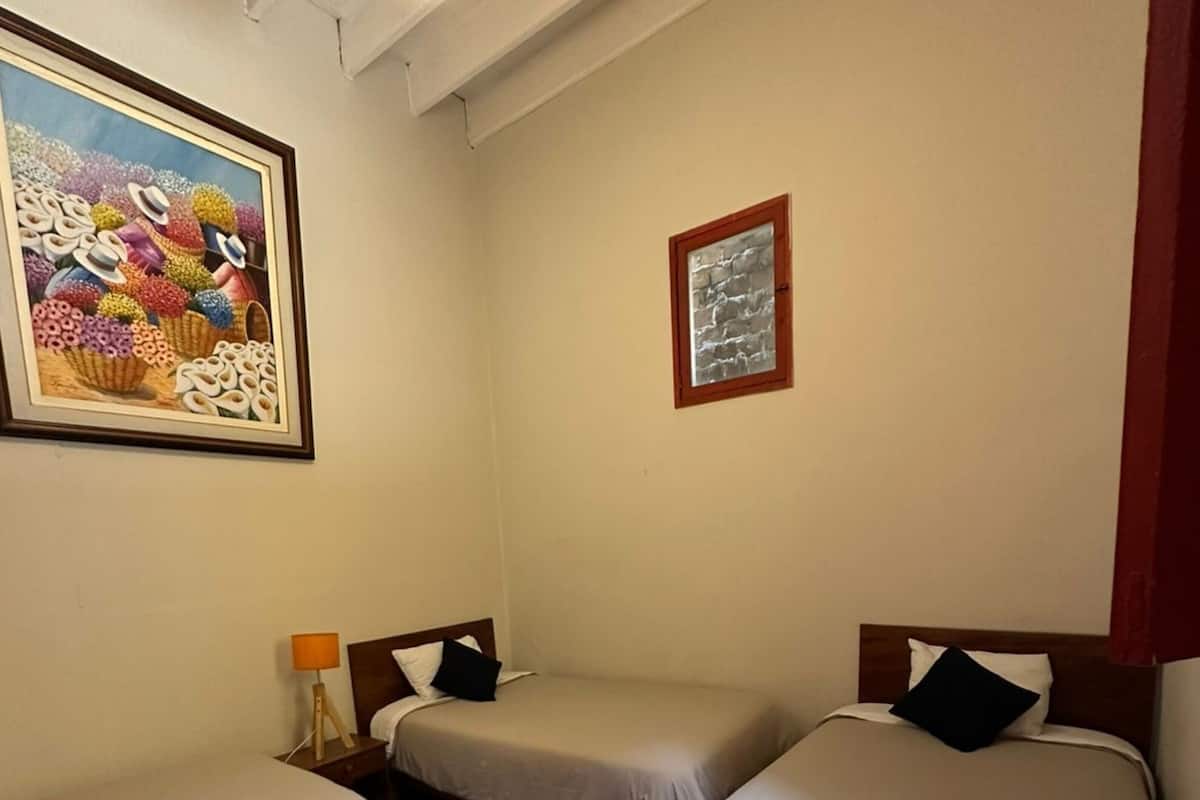 Basic Triple Room, Shared Bathroom | Free WiFi, bed sheets