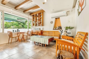 Interior - Kenting Fairyland & Farm Guest House (Hengchun)