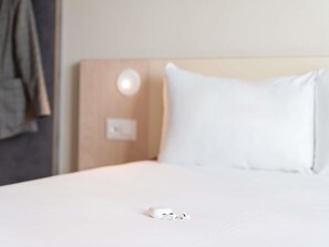 Phòng đôi, nhiều giường | Bộ đồ giường cao cấp, két bảo mật tại phòng, bàn, phòng cách âm 