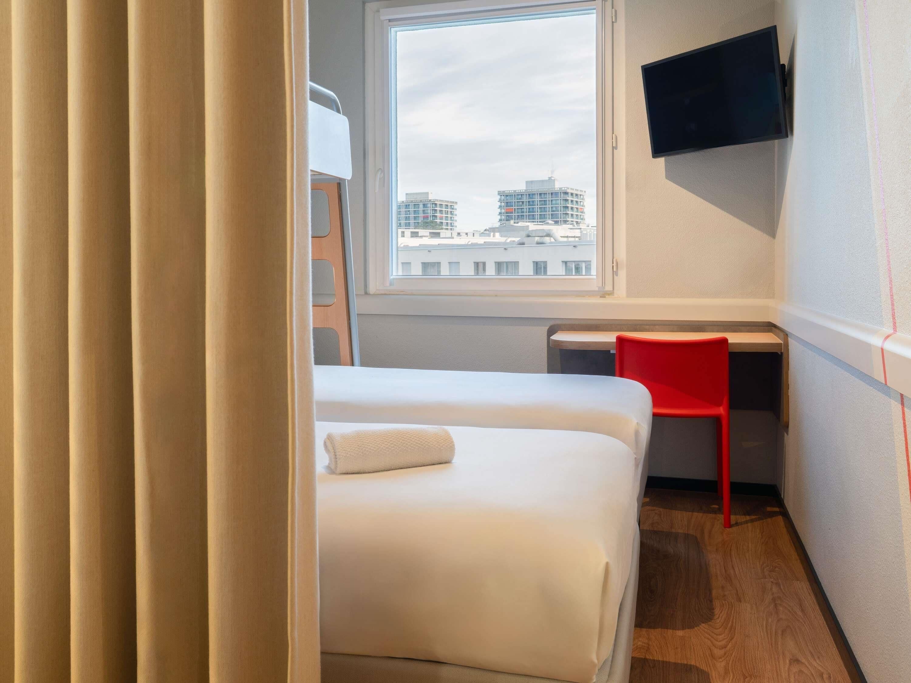 Zweibettzimmer, 3 Einzelbetten