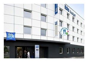 Front of property - ibis budget Geneve Petit Lancy (Lancy)