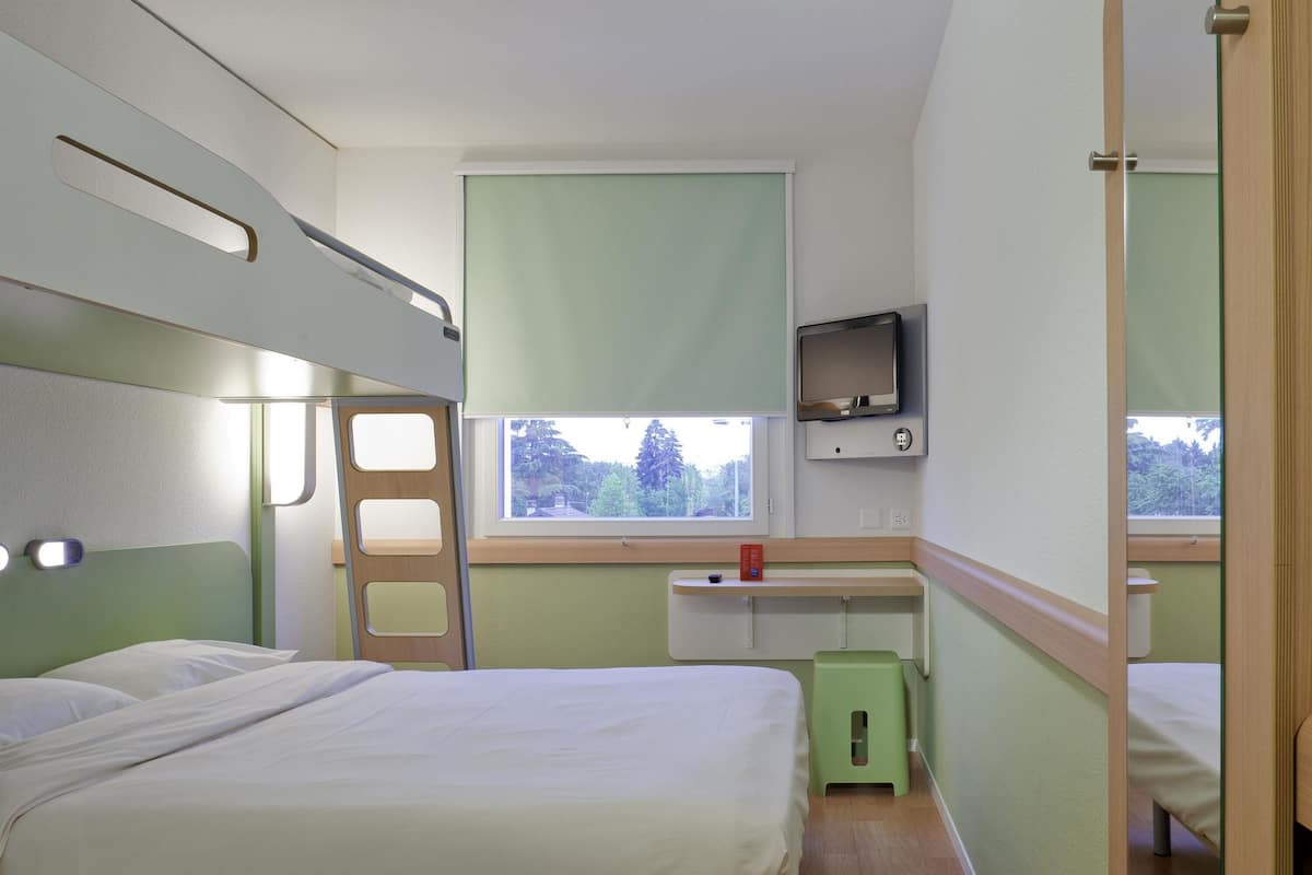 Double Room, Multiple Beds