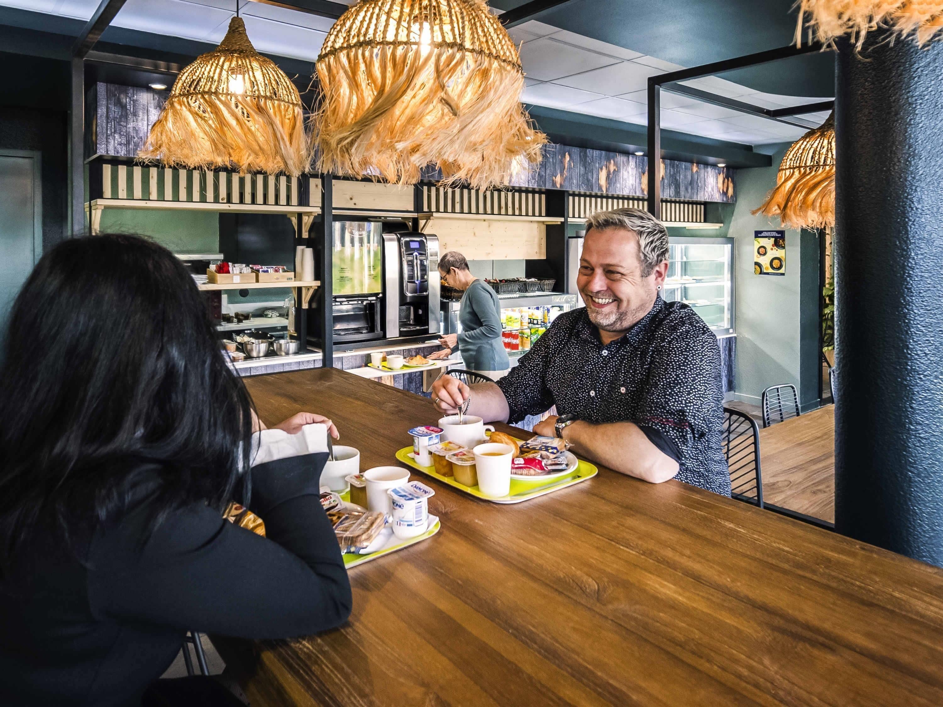 daily buffet breakfast (eur 9.5 per person)