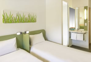 Twin Room, 2 Single Beds