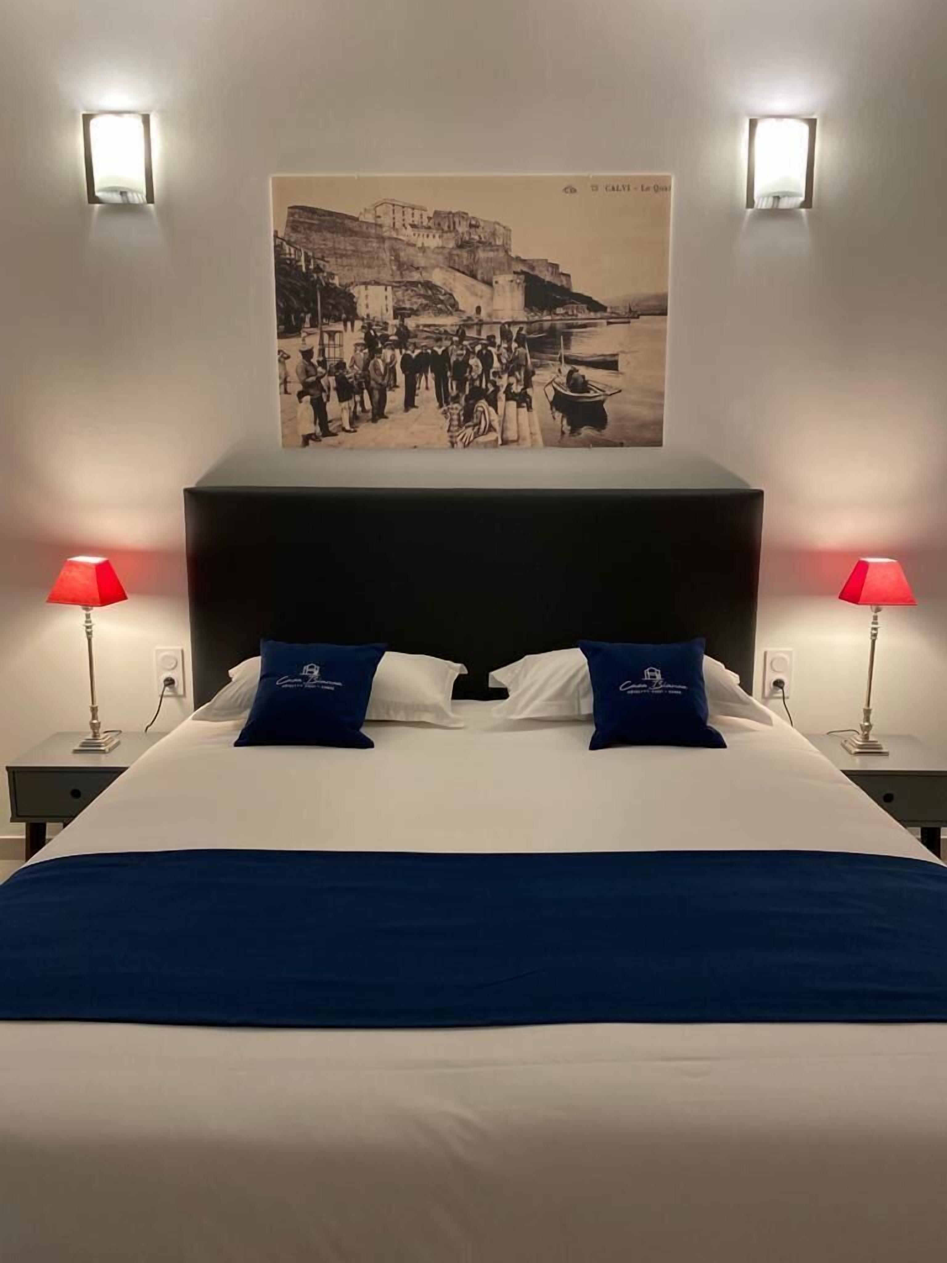 1 bedroom, premium bedding, minibar, in-room safe