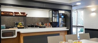 B&B HOTEL Marseille Parc Chanot