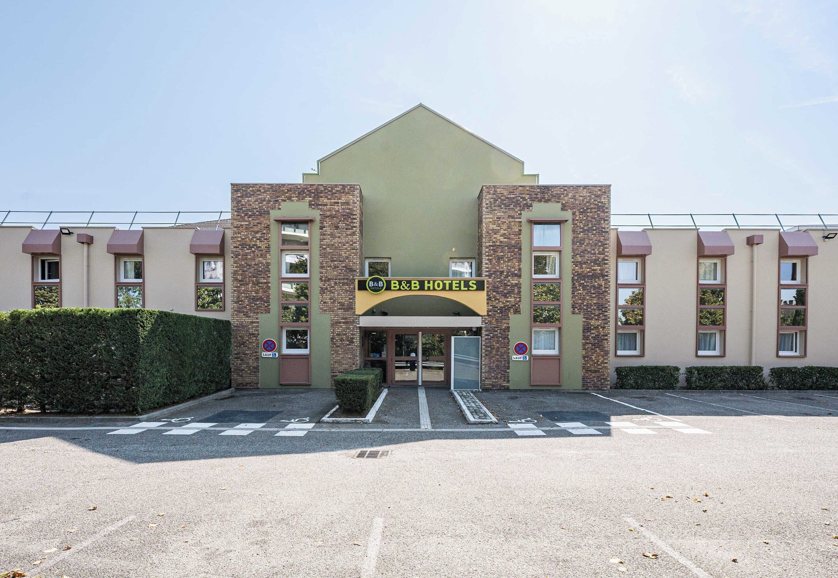 Facciata della struttura