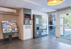 Vending machine
