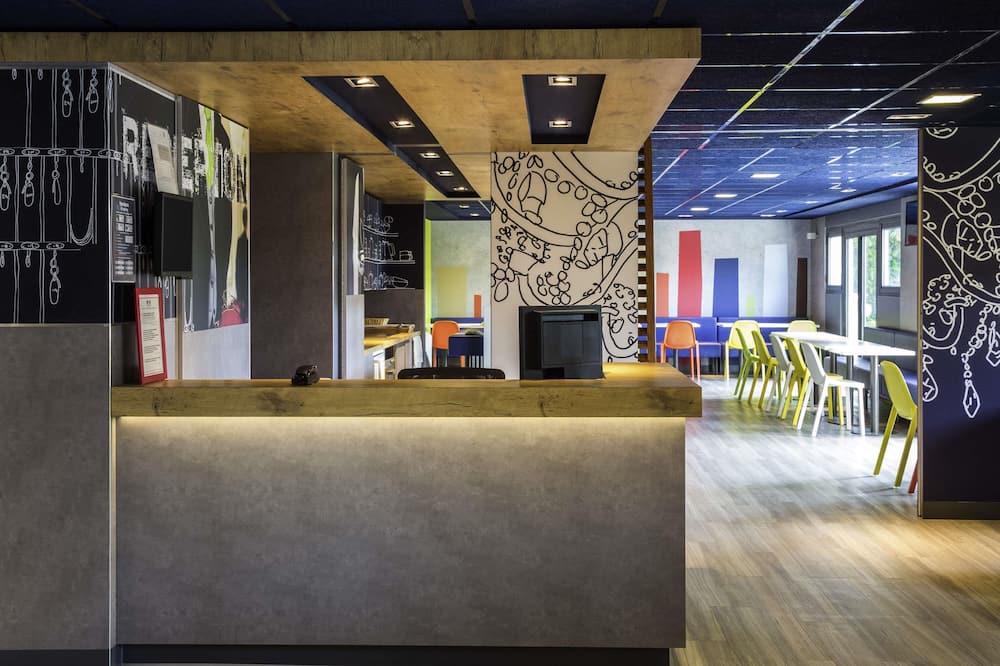 ibis budget Versailles Chateau Saint Cyr