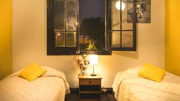 In-room safe, free WiFi, bed sheets