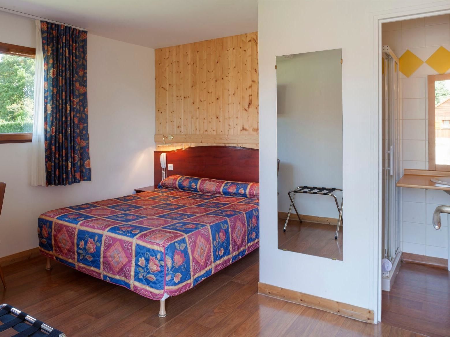 comfort triple room | in-room safe, desk, soundproofing, free cots/infant beds