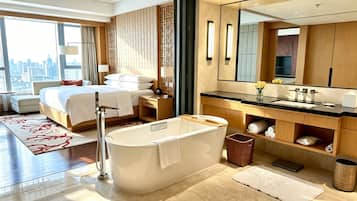 Premium bedding, down duvets, minibar, in-room safe