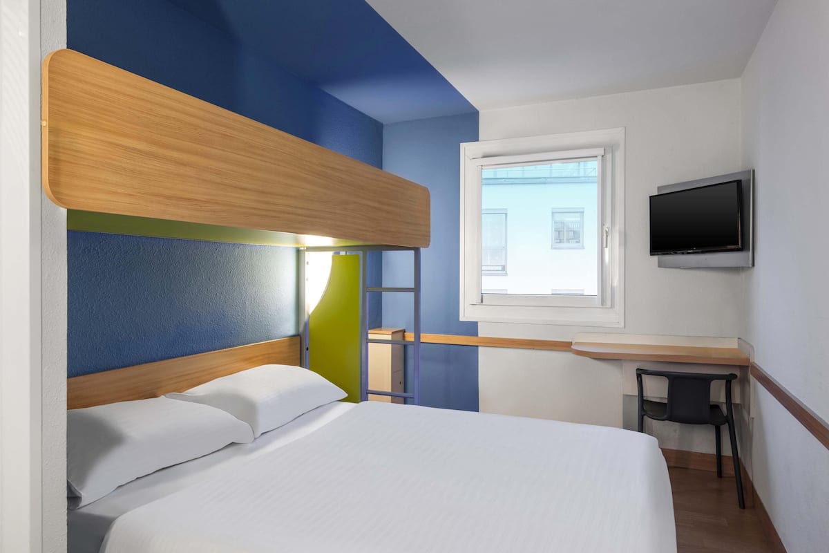 Chambre Double | Bureau, rideaux occultants, chambres insonorisées, Wi-Fi gratuit