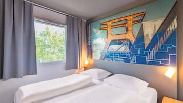 Desk, free WiFi, bed sheets