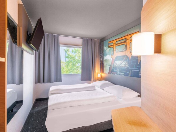 Desk, free WiFi, bed sheets