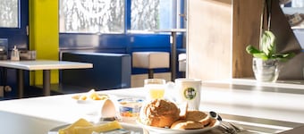 B&B HOTEL Rostock-Broderstorf