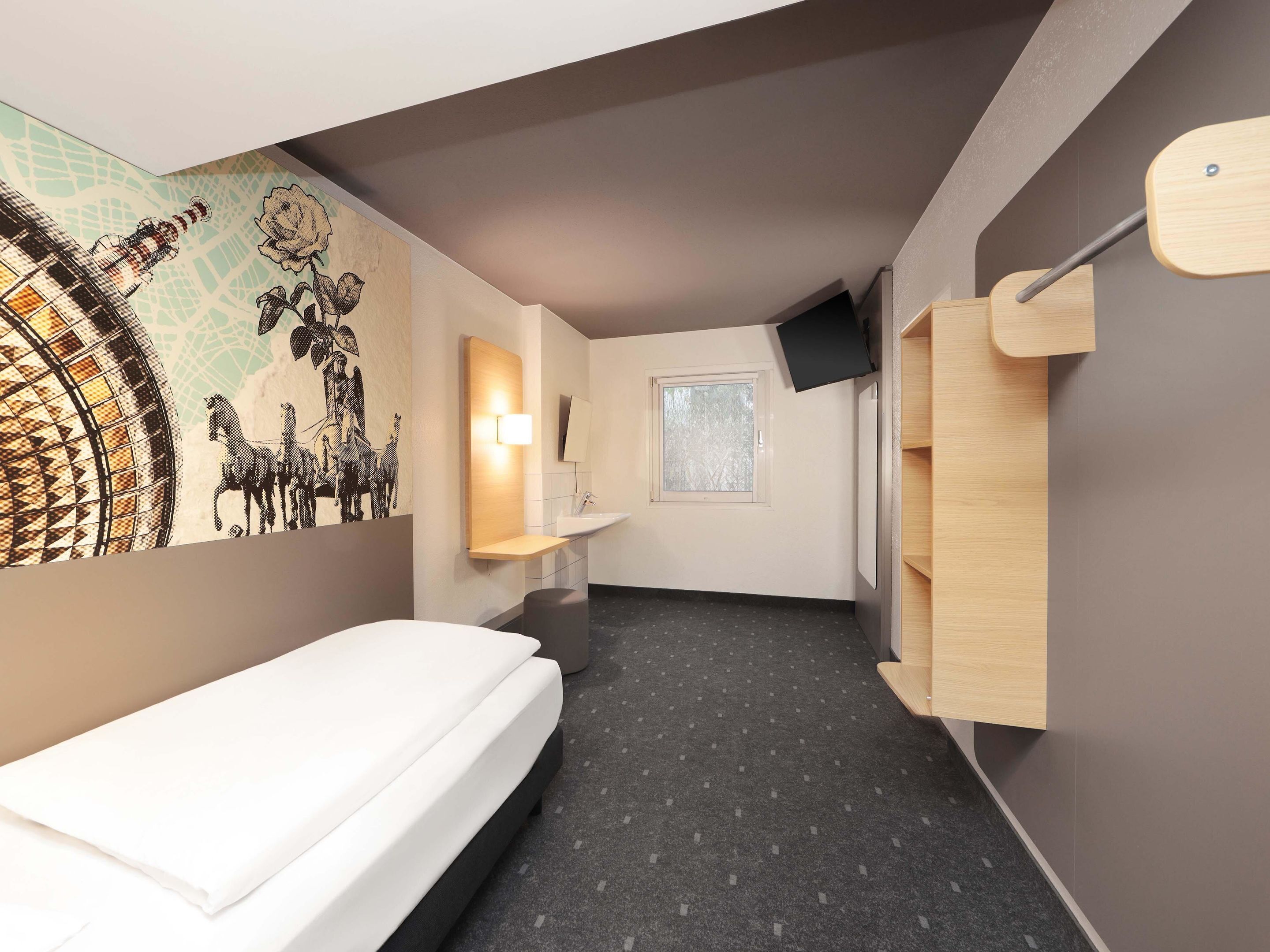 Photo - B&B HOTEL Berlin Genshagen-Nord