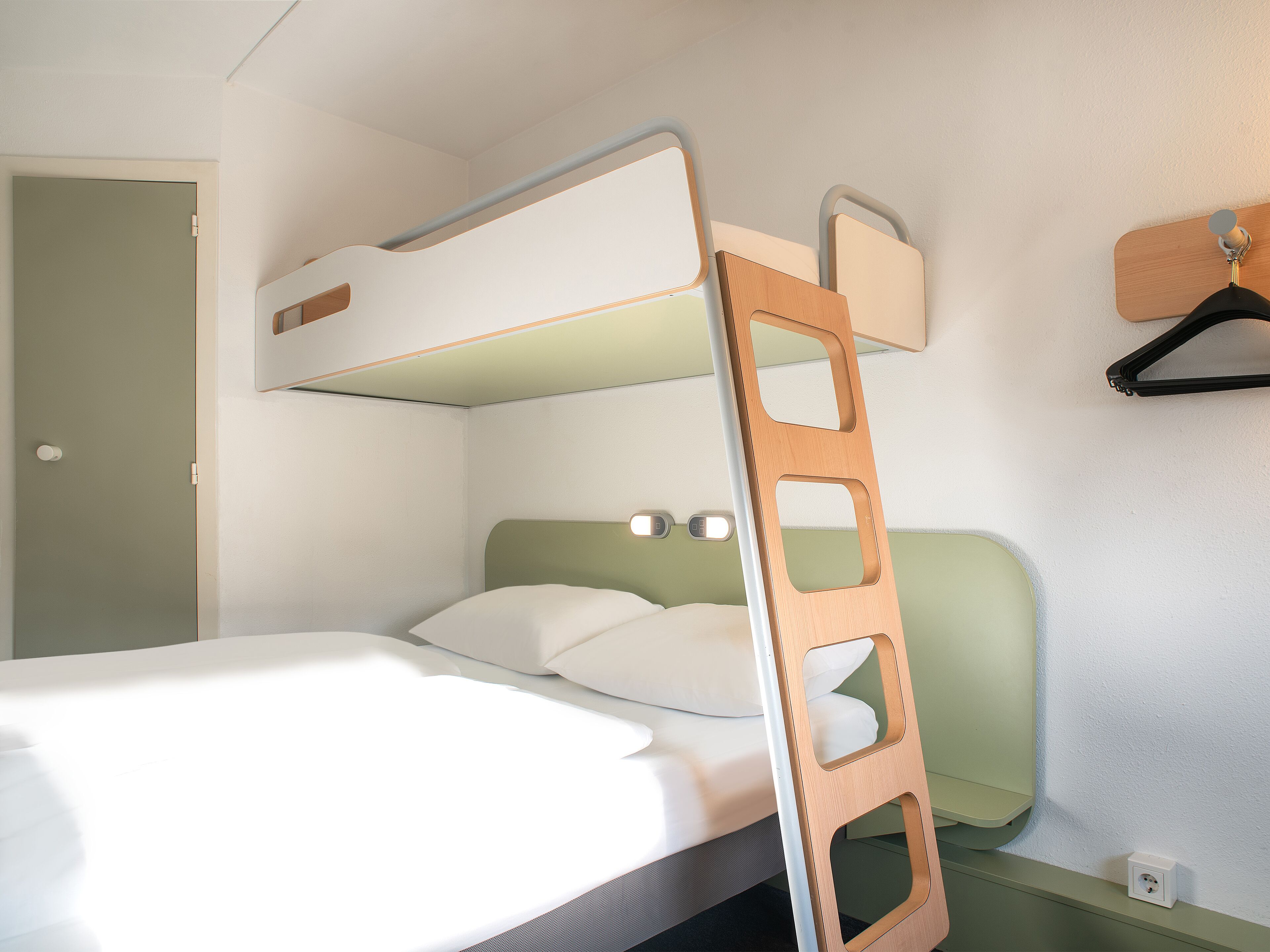 Photo - B&B HOTEL Berlin Genshagen-Nord