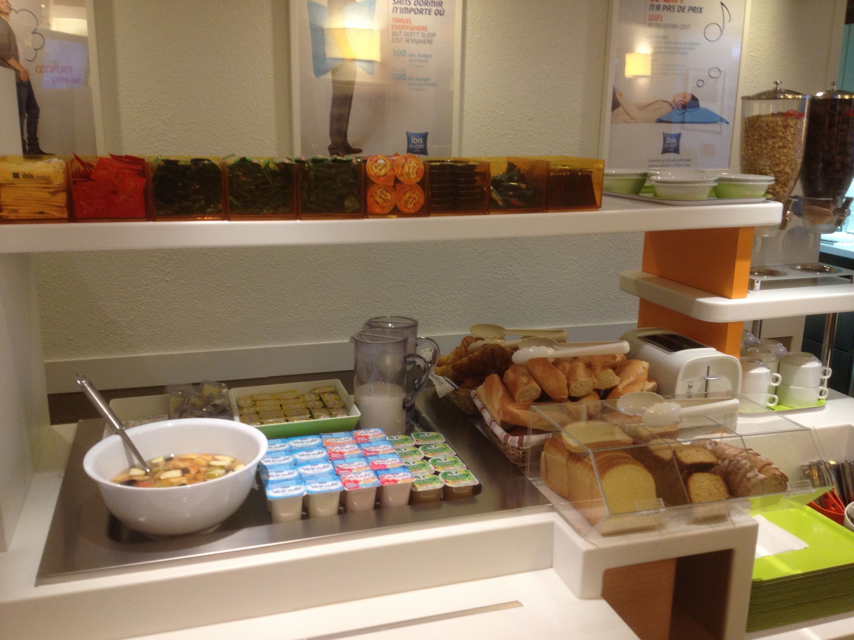 Daily buffet breakfast (EUR 7.50 per person)