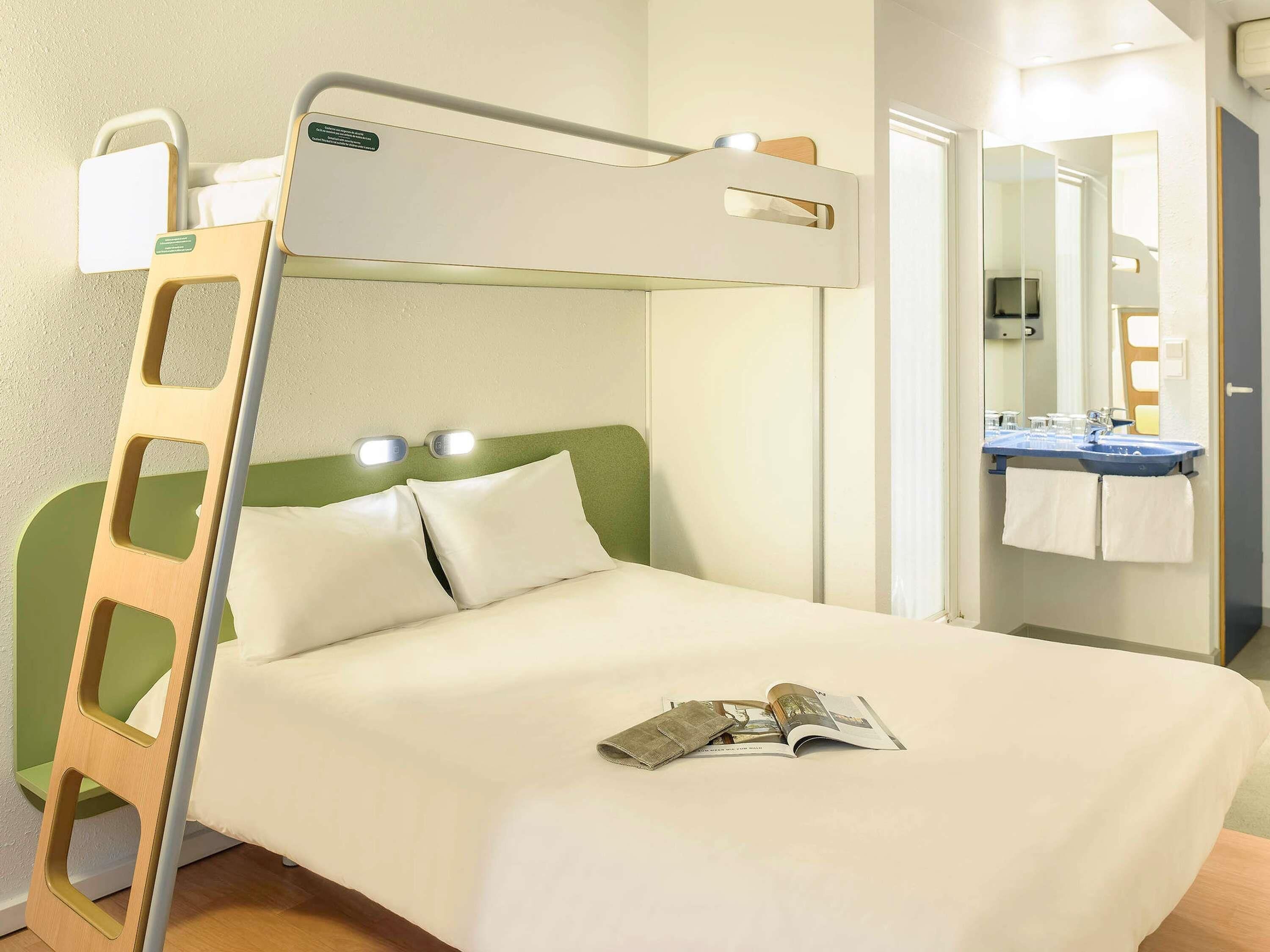 Double Room, Multiple Beds