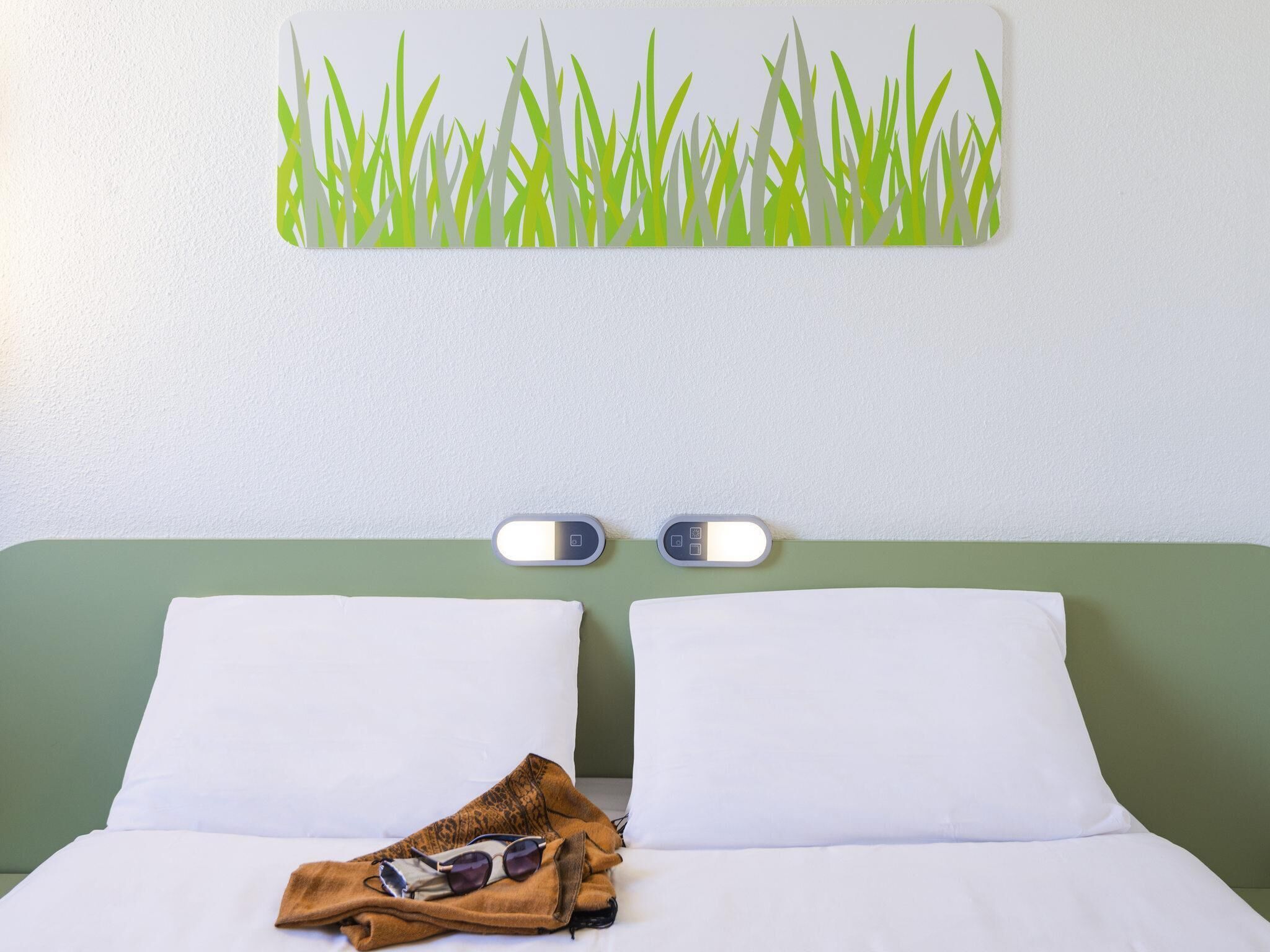 Habitación doble | Escritorio, cortinas opacas, sistema de insonorización y wifi gratis