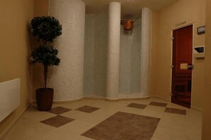 Pool - Winslow Elegance Apartments (Bansko)