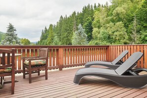 Comfort Double Room, 1 Bedroom | Terrace/patio - Hotel Singer (Ludvikov)