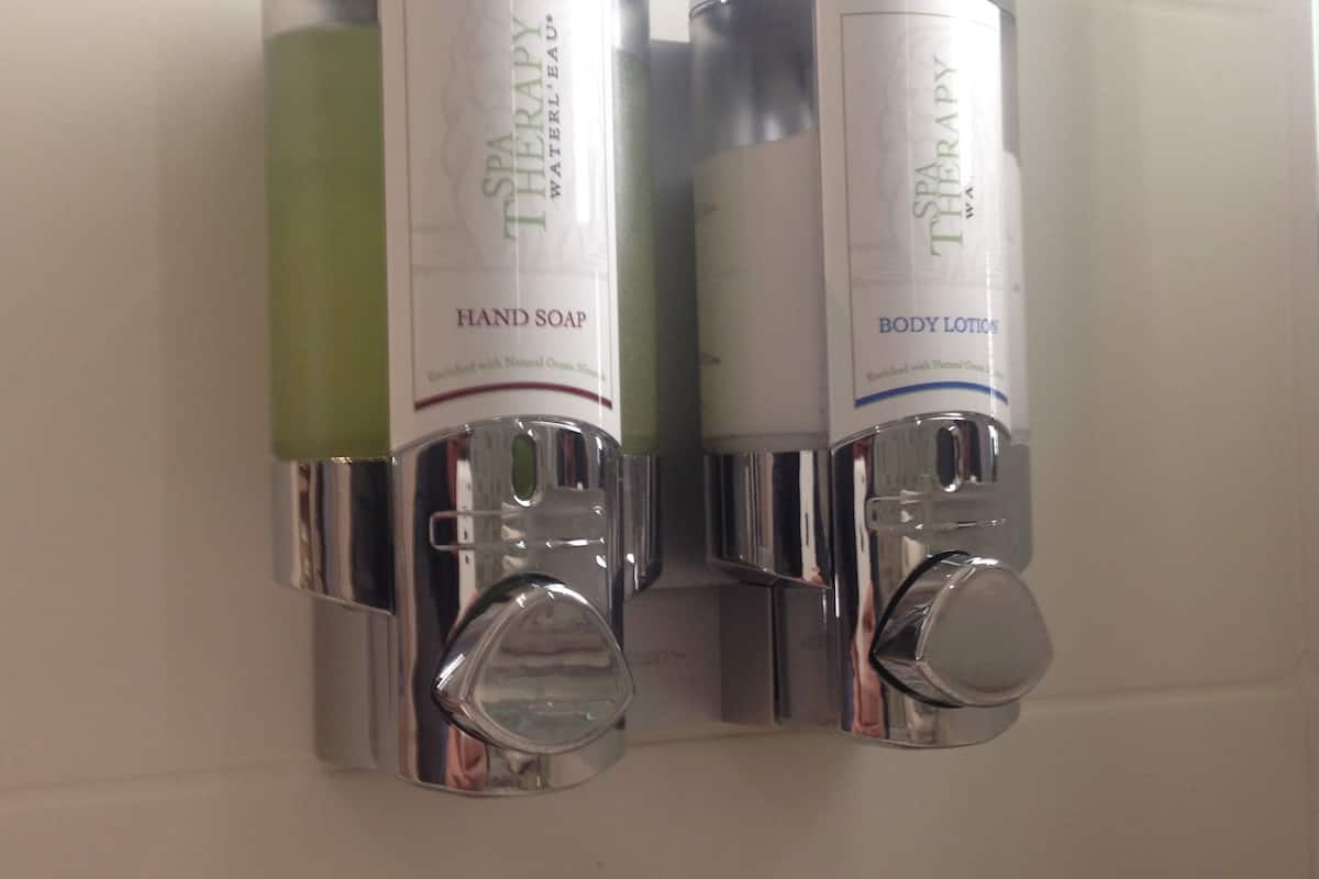 shower, free toiletries, towels